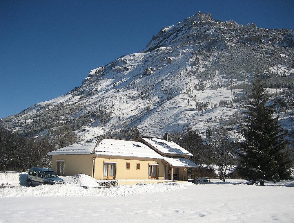 Chambres D'Hotes La Pierre D'Oran LʼArgentière-la-Bessée Exteriér fotografie